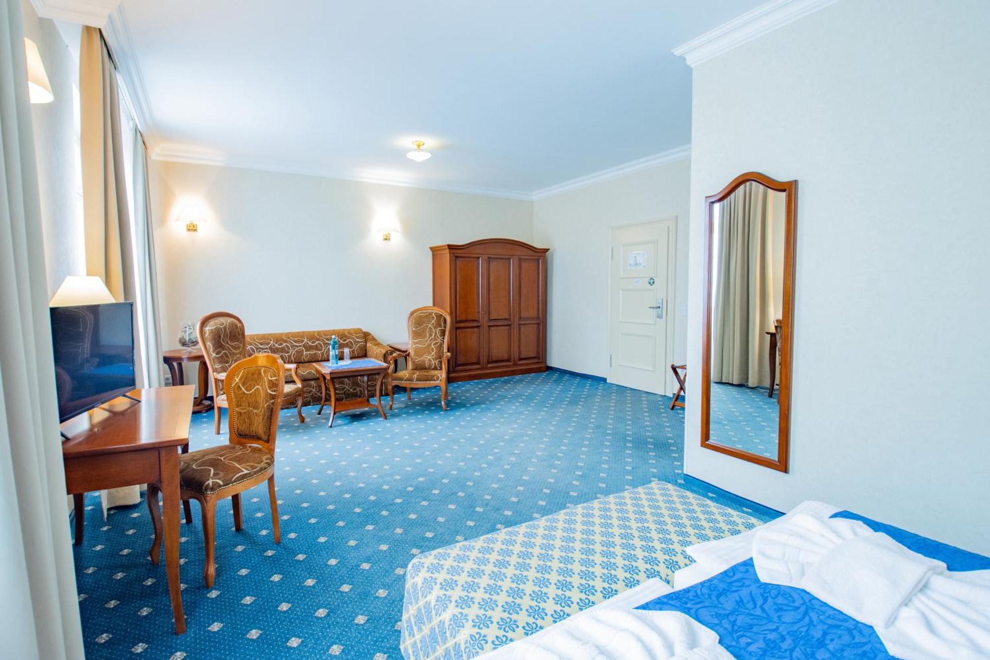 เซโฮเทล กรอสเร็ชเชิน Hotel โกรสเรสเชน ภายนอก รูปภาพ