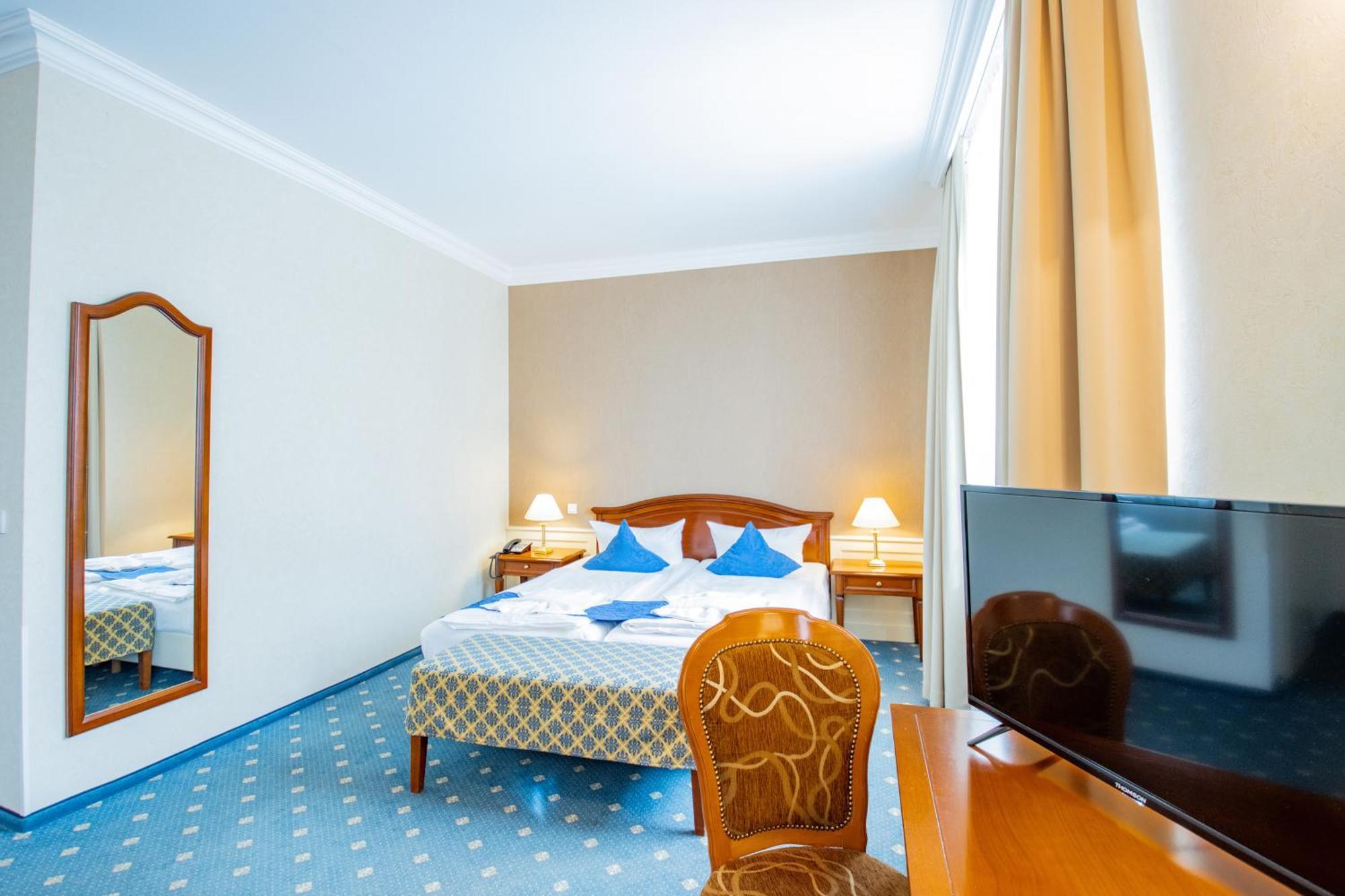 เซโฮเทล กรอสเร็ชเชิน Hotel โกรสเรสเชน ภายนอก รูปภาพ